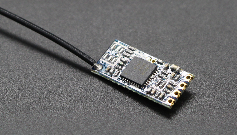 无线发射模块 fpv图传tx2462 2.4g迷你超小微型 实时航拍解决方案